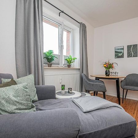 Fewo1846 - Kommood - Zentral Gelegenes Studio-Apartment Mit Balkon Im Hochparterre Flensburg Exterior foto